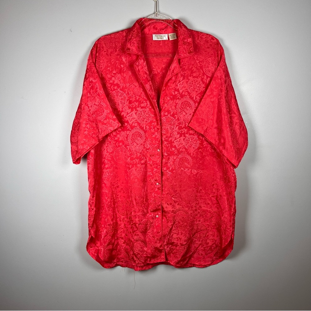 Victoria’s Secret Gold Label Coral Embossed Button Down Sleep Shirt Size M/L Y2K
